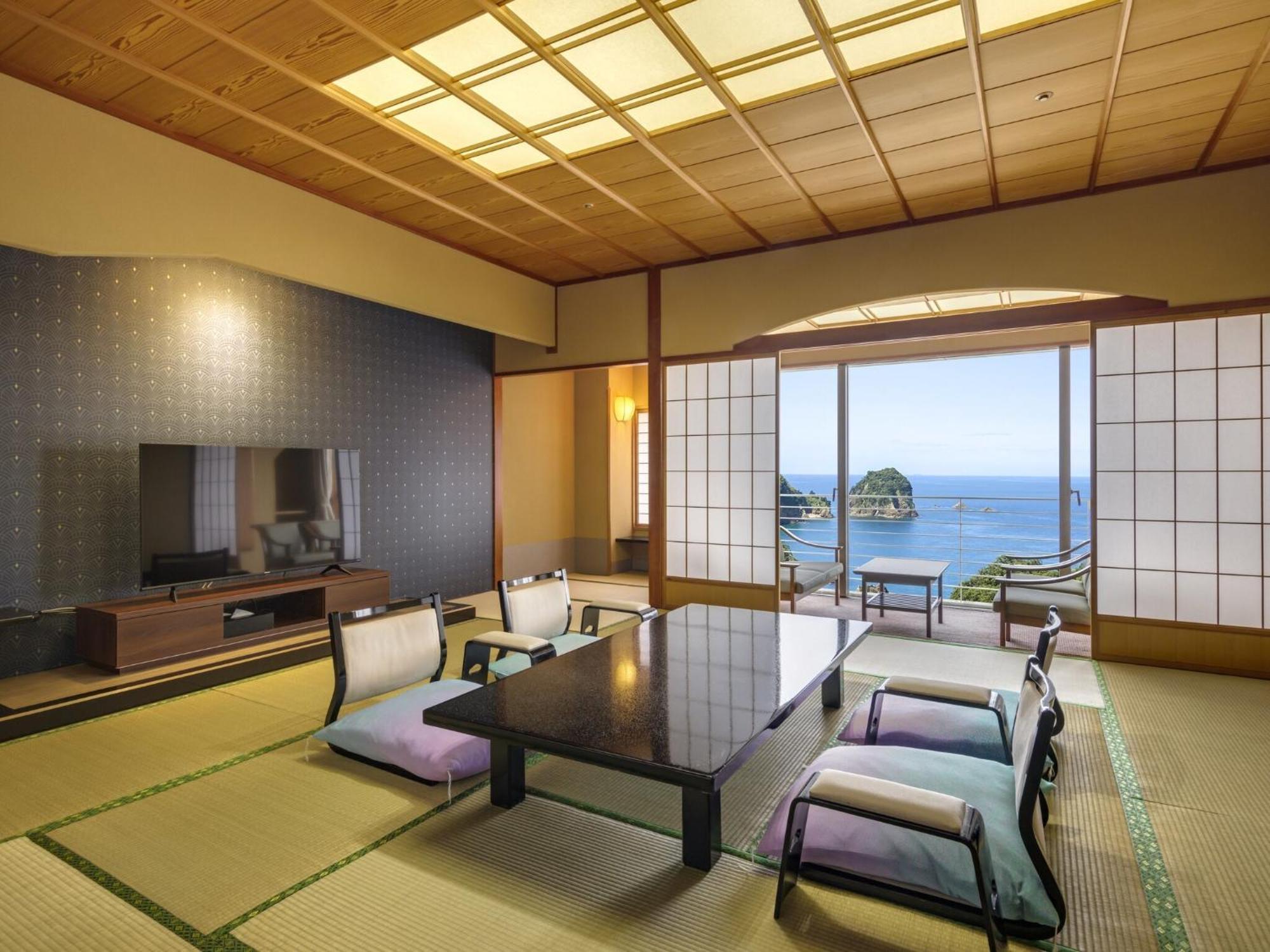 Отель Dogashima New Ginsui Нисиидзу Экстерьер фото