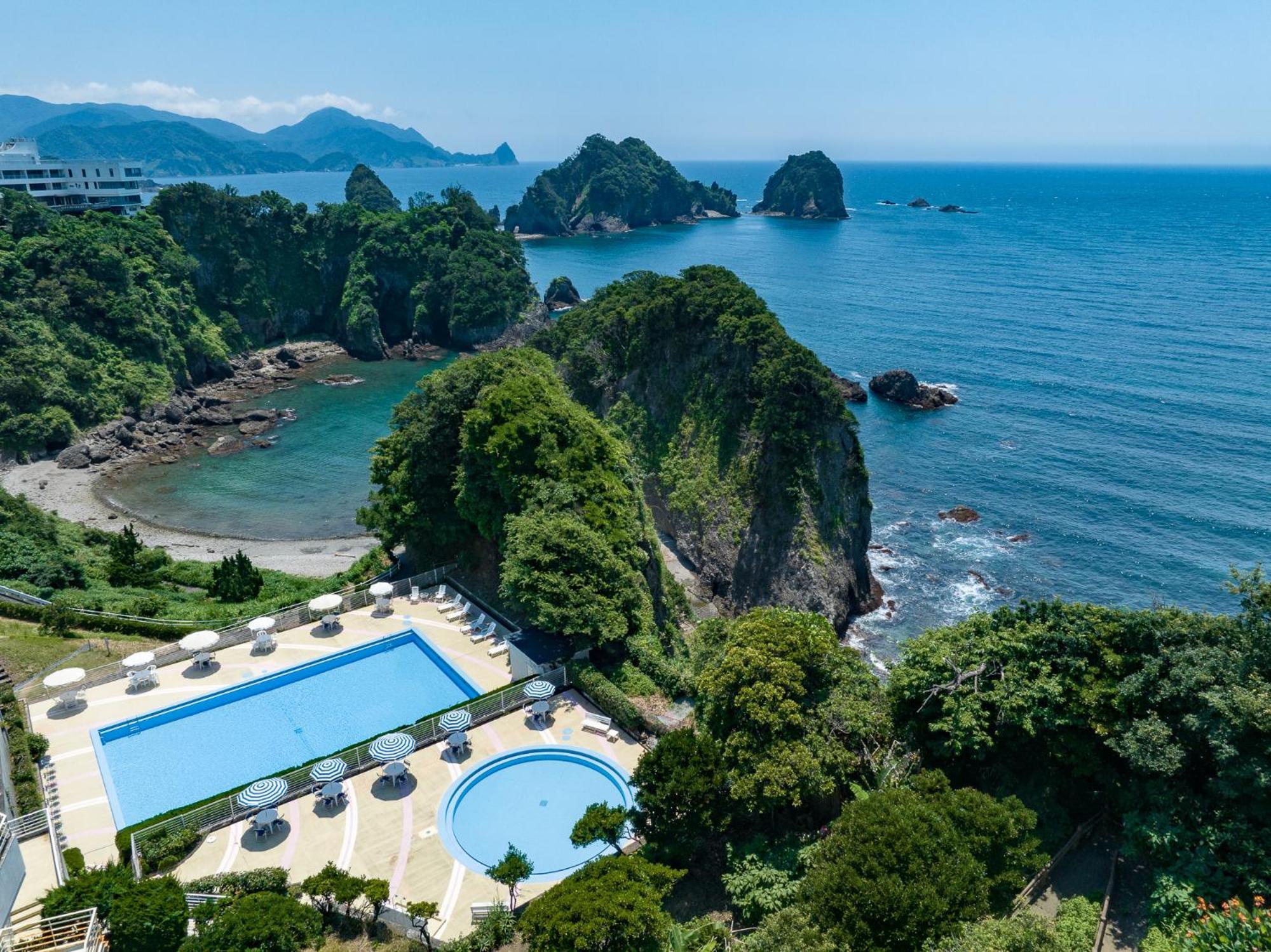 Отель Dogashima New Ginsui Нисиидзу Экстерьер фото
